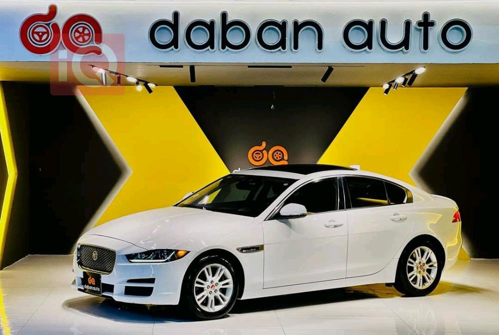 جاگوار XE